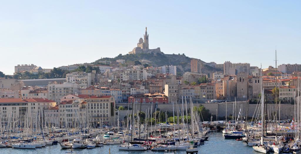 Campanile Marseille Vitrolles Griffon Hotel Exterior foto
