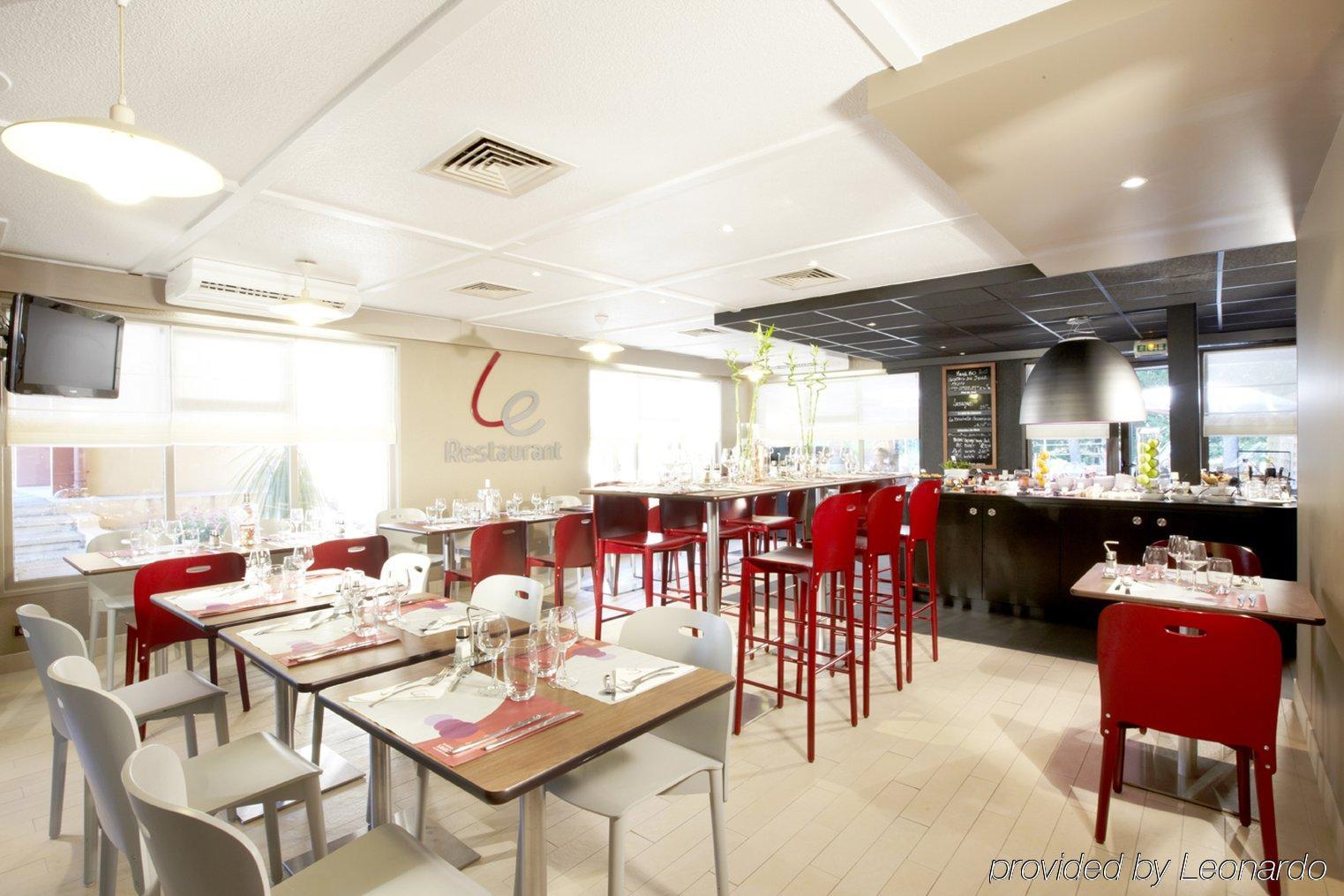 Campanile Marseille Vitrolles Griffon Hotel Restaurante foto